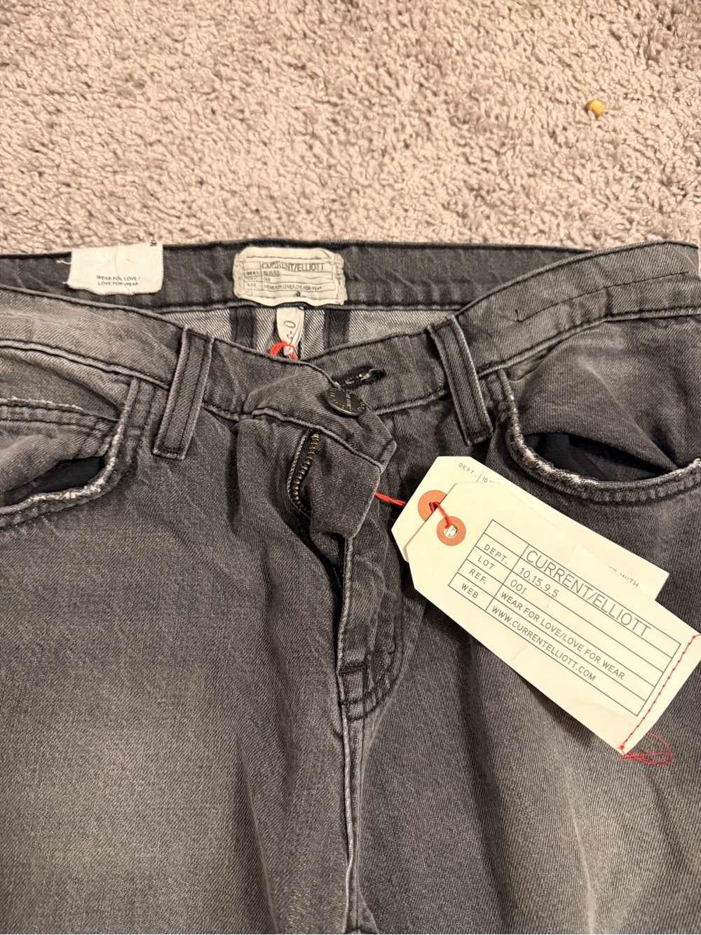 Current/Elliott Washed Gray Boyfriend Jeans with Knee Rip - Picture 3 of 6
